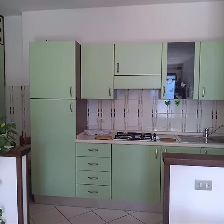 Ferienwohnung In Der Zweiten Etage Fuer 4 Personen דירה